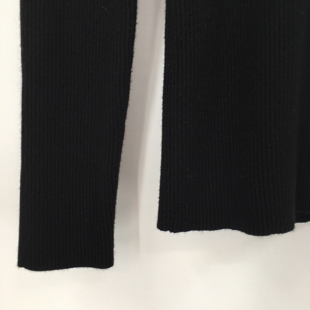 Marled Black Ruffled Sweater - Picture 6 of 9